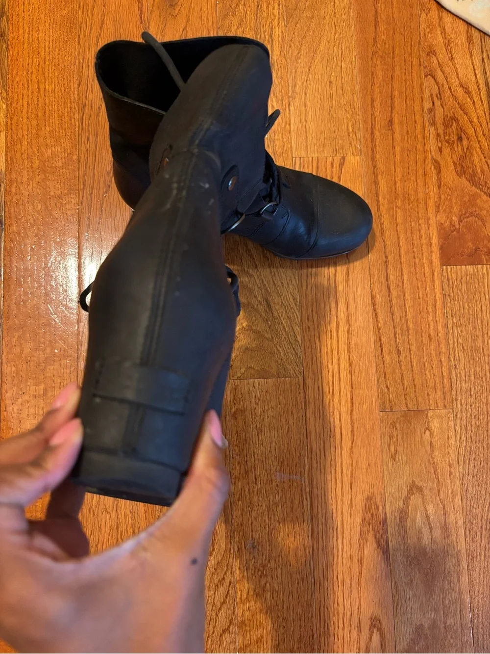 Sorel Black Lace-Up Wedge Ankle Boots